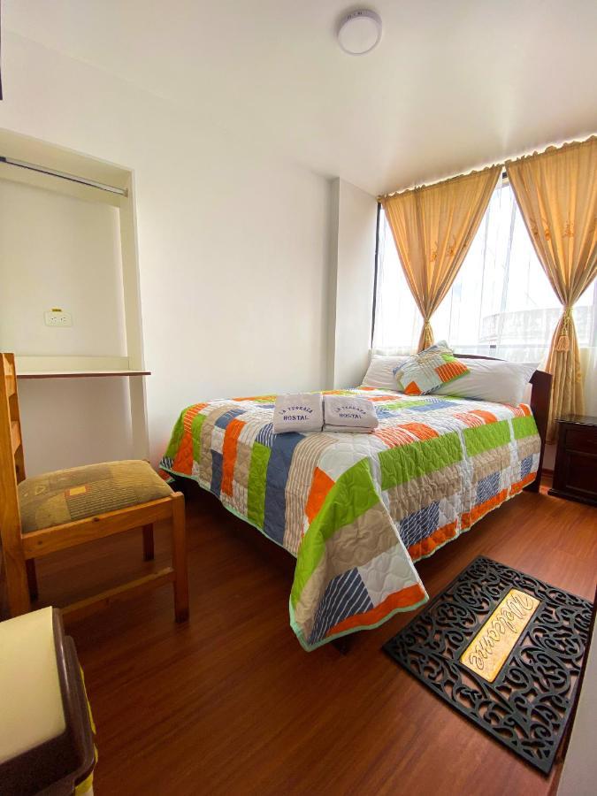 Hostal La Terraza - Roof Terrace Overlooking The North And Historic Centre Quito Exterior foto