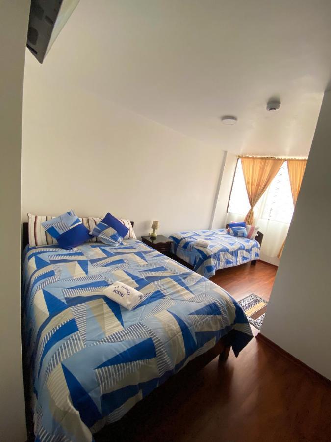 Hostal La Terraza - Roof Terrace Overlooking The North And Historic Centre Quito Exterior foto