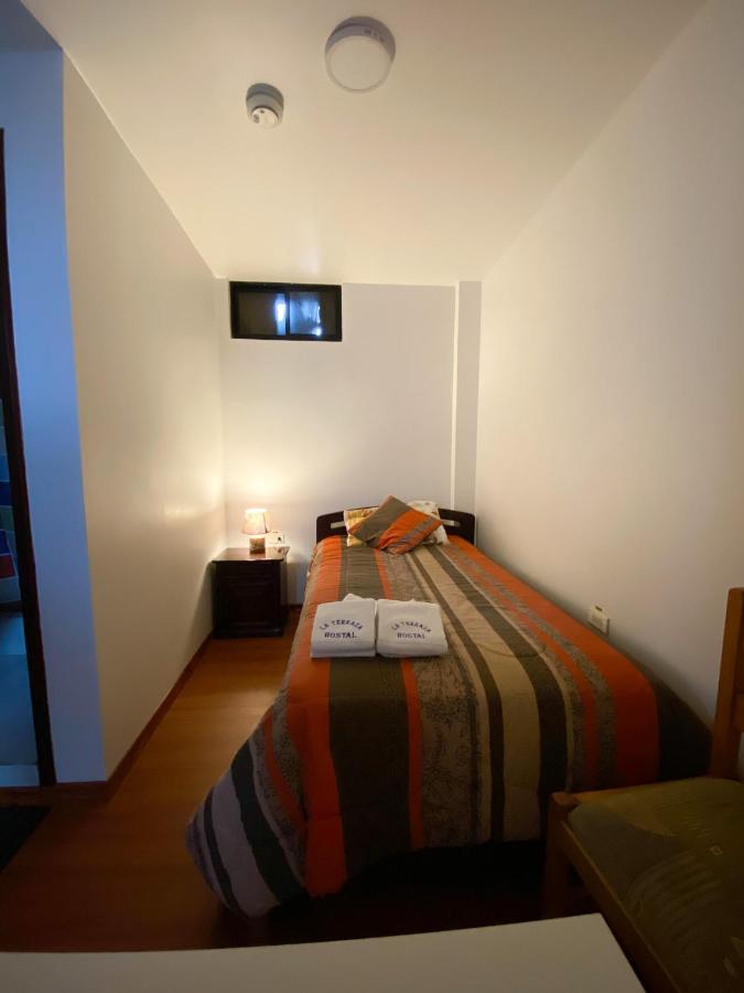 Hostal La Terraza - Roof Terrace Overlooking The North And Historic Centre Quito Exterior foto
